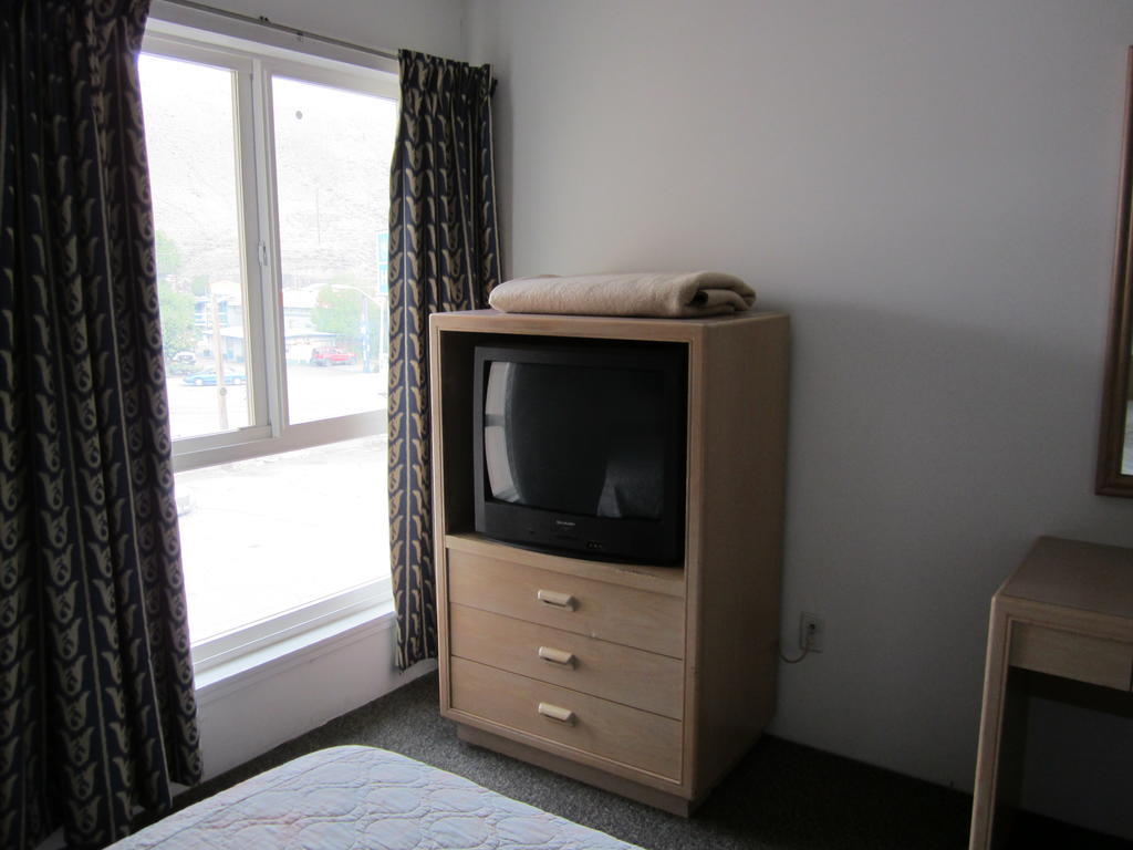 Oasis Hotel Cache Creek Rom bilde