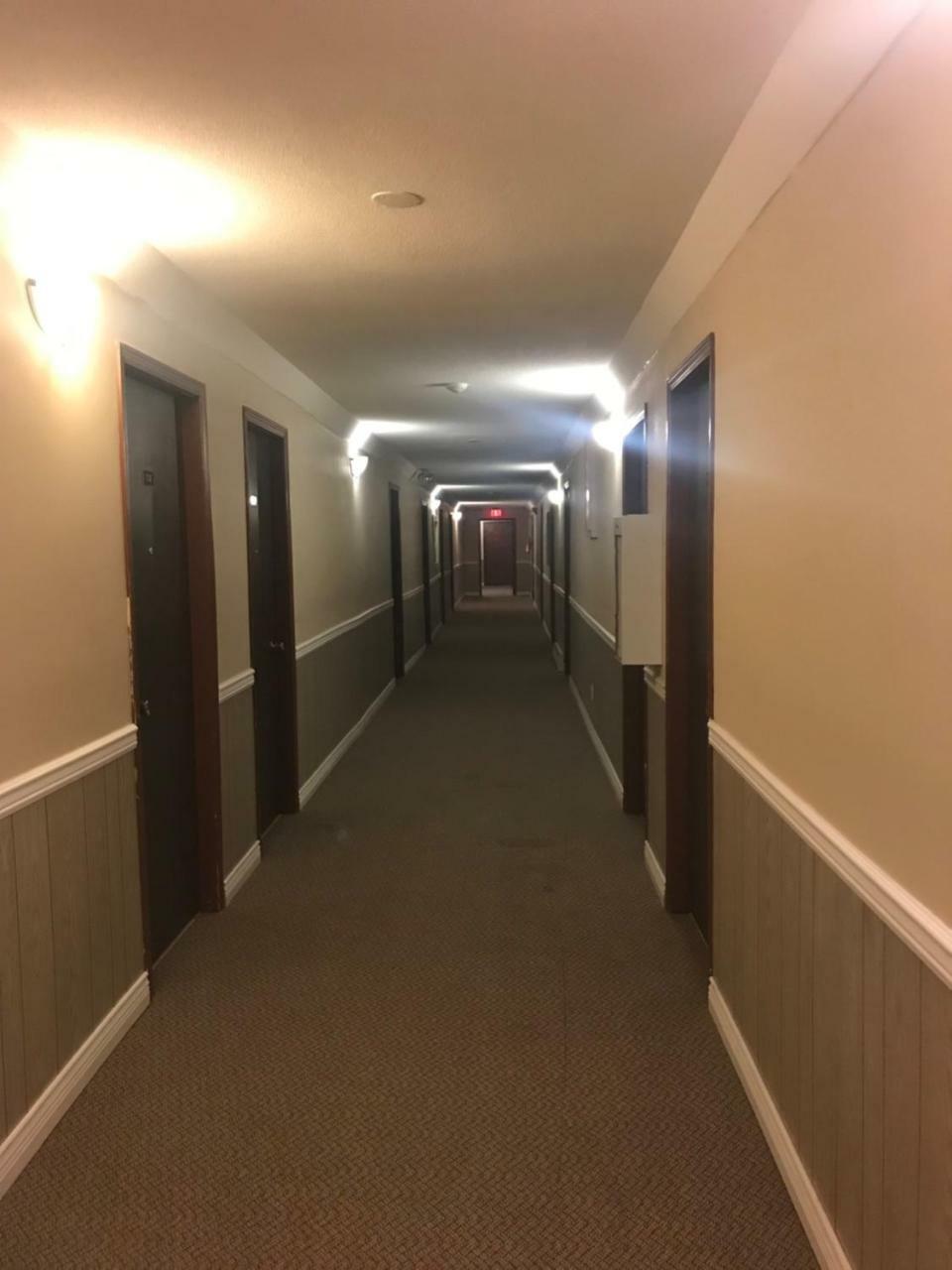 Oasis Hotel Cache Creek Eksteriør bilde